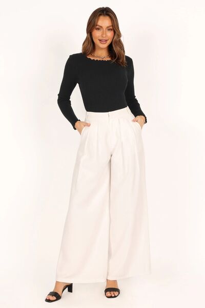 Claudia® | Long-sleeved T-shirt with a crew neck and lettuce trim