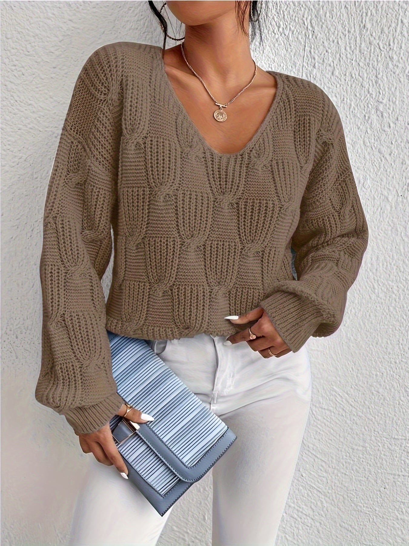Dorotea® | V-neck sweater