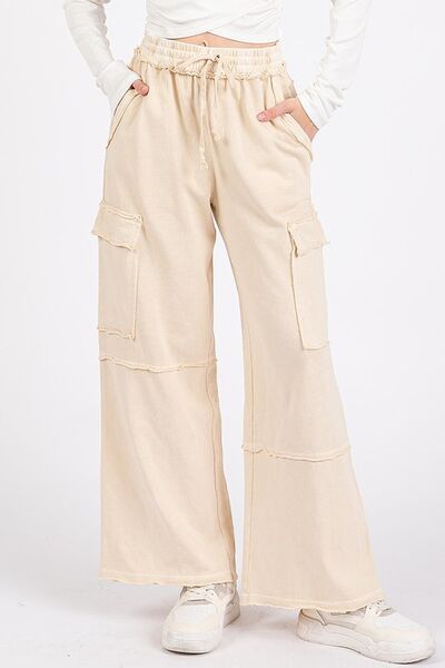 Catalina® | Wide-leg cargo pants with an elastic waistband