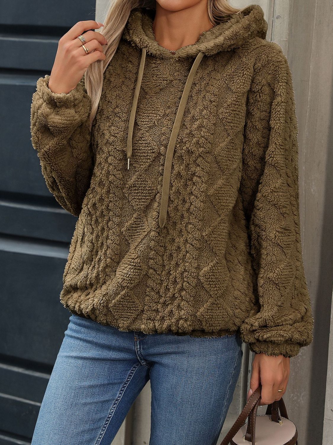 Carina® | Long sleeve plush drawstring hoodie