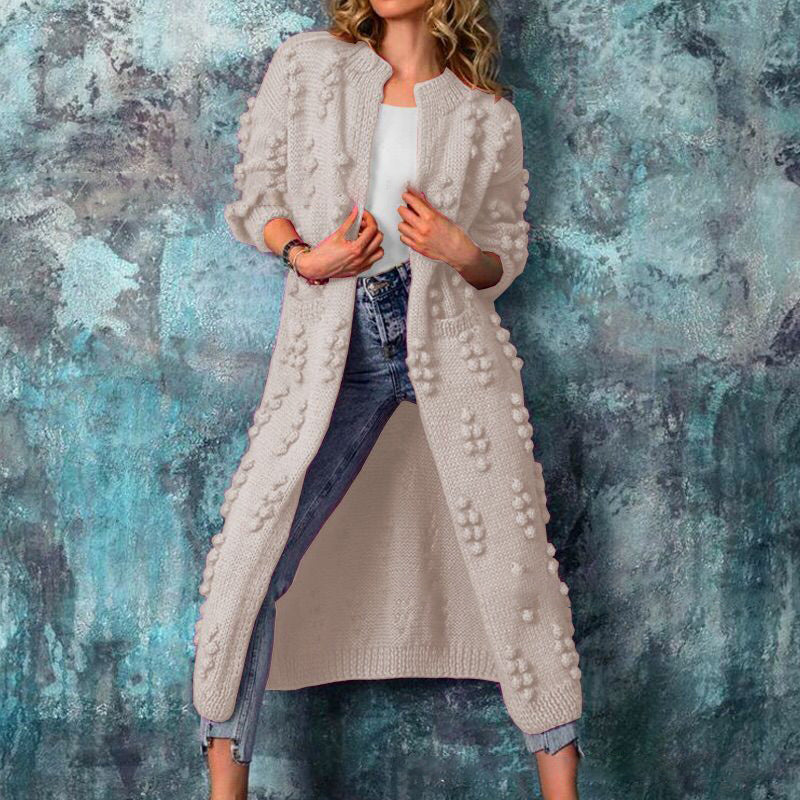Antonia® | Fashionable and effortless winter dress