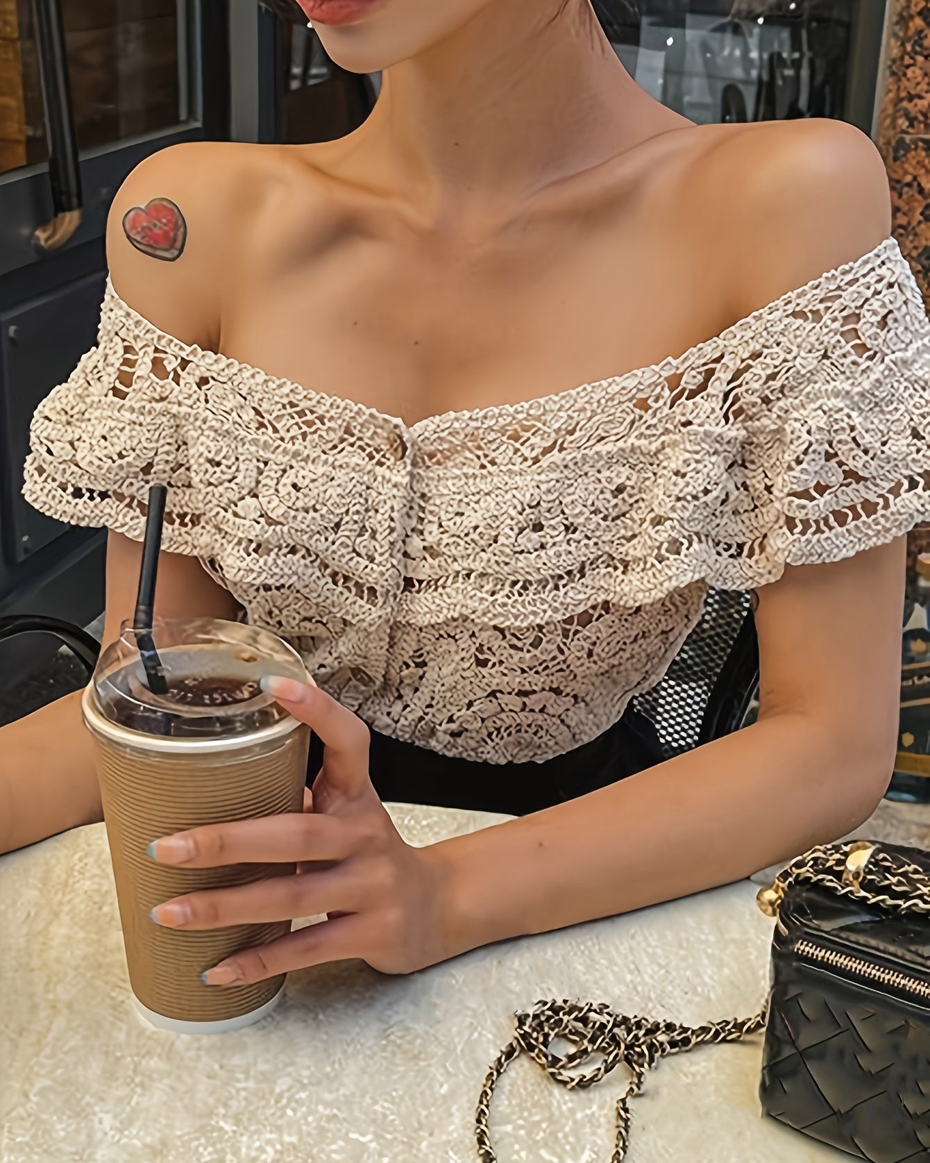Cándida® | Elegant Boho Blouse With Button Placket