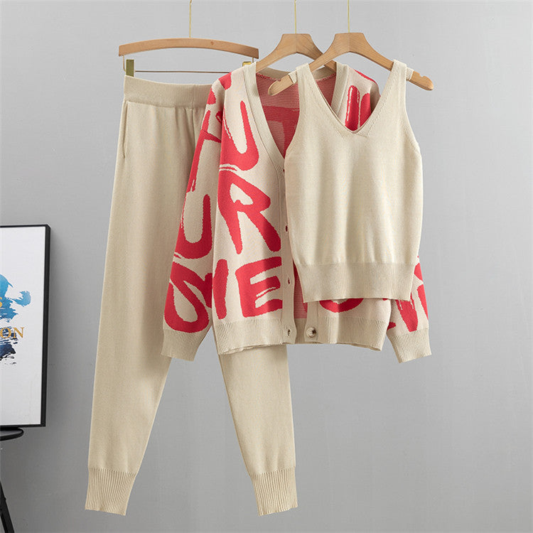 Delia® | Tailored and elegant winter trousers