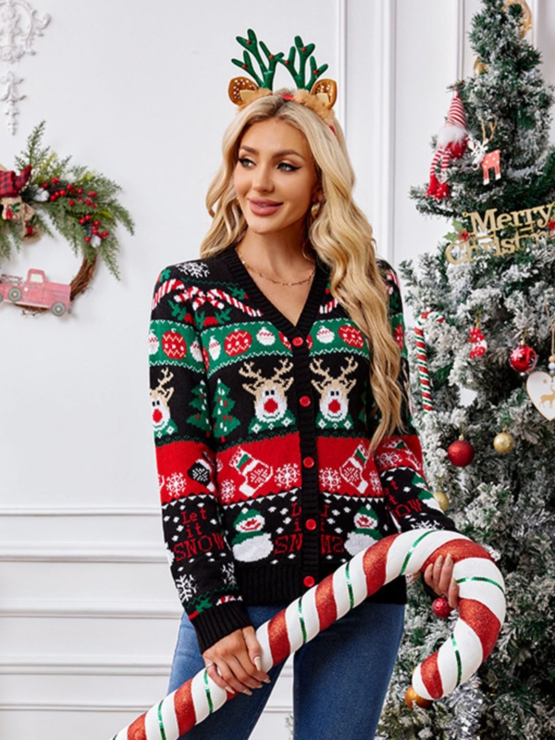 Claudette® | Long-sleeved cardigan with reindeer buttons