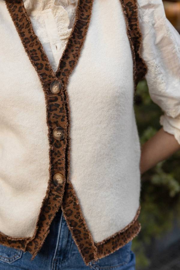 Adriana® | Knitted vest
