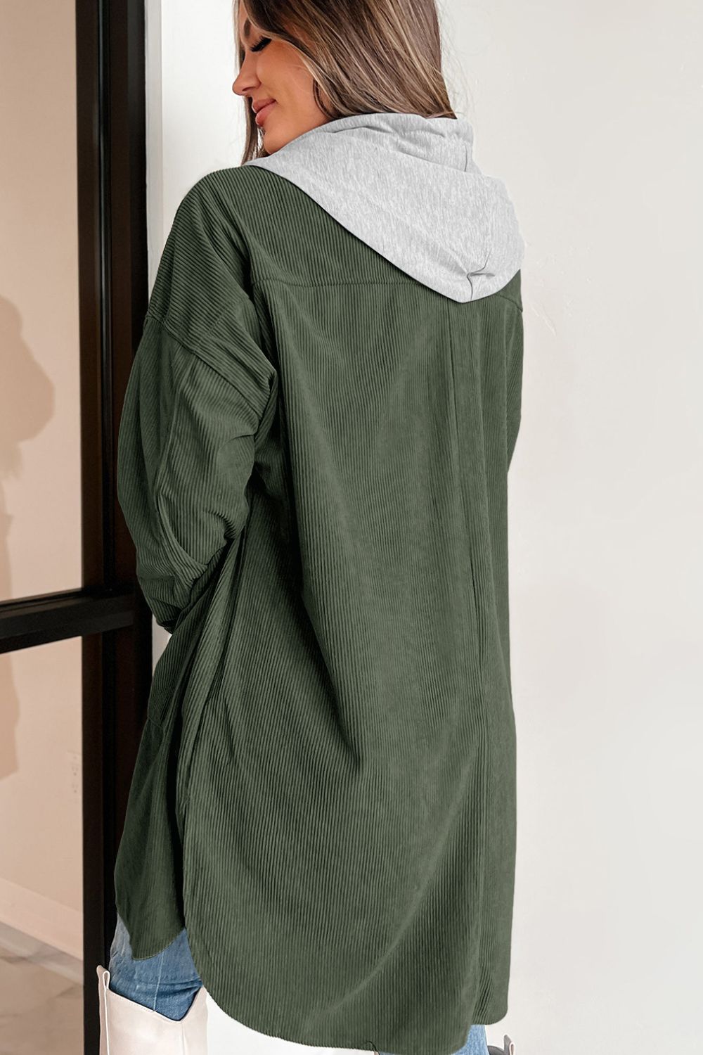 Belinda® | Long sleeve hooded jacket with drawstring and buttons
