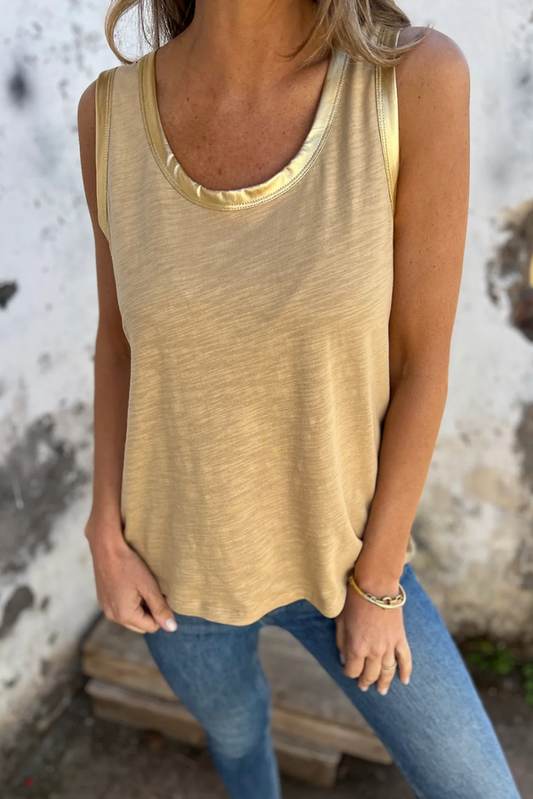 Elisa® | Light brown tank top with a crew neck and contrast trim