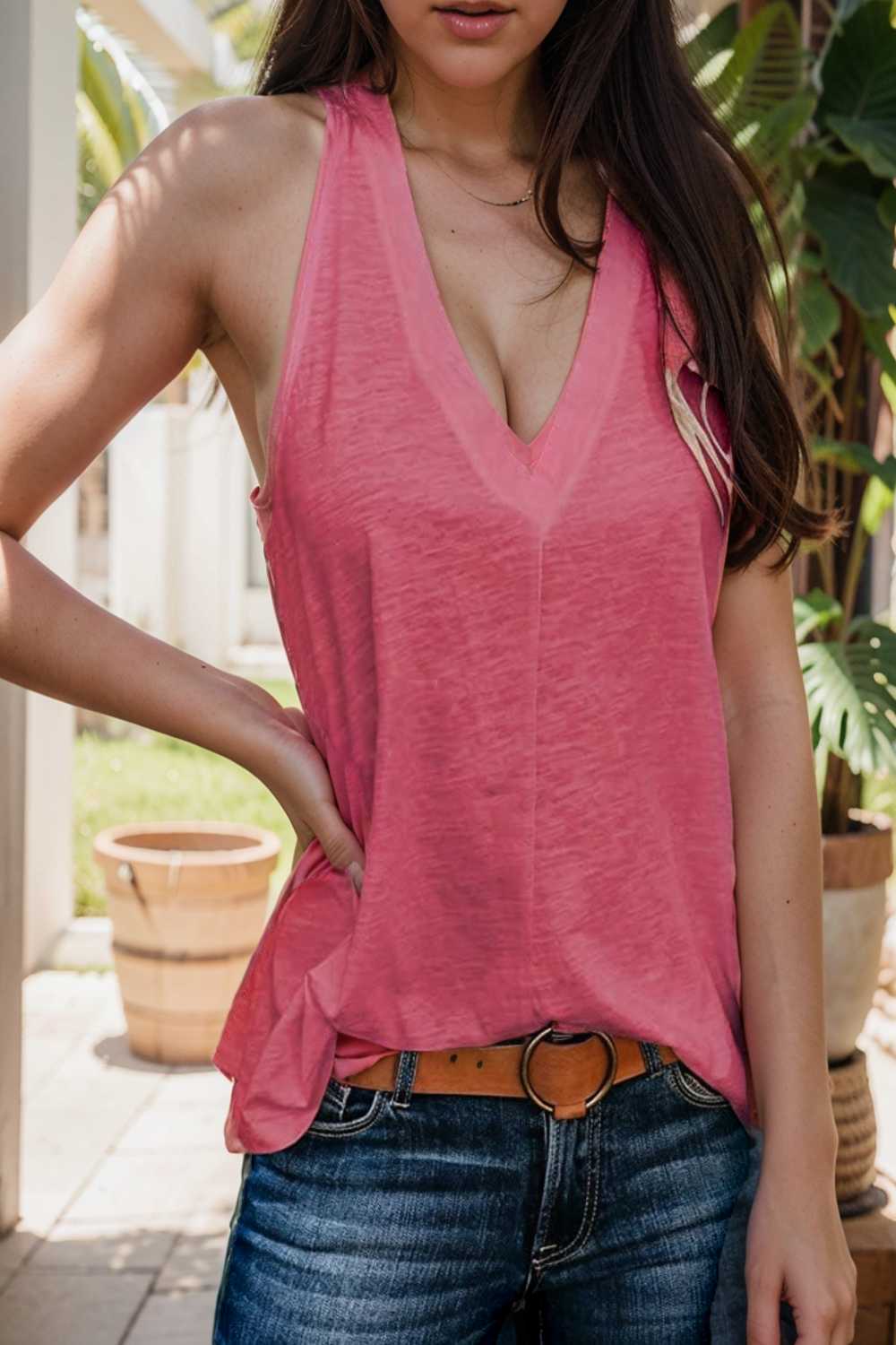 Berta® | Comfortable, sleeveless V-neck tank top in solid colors