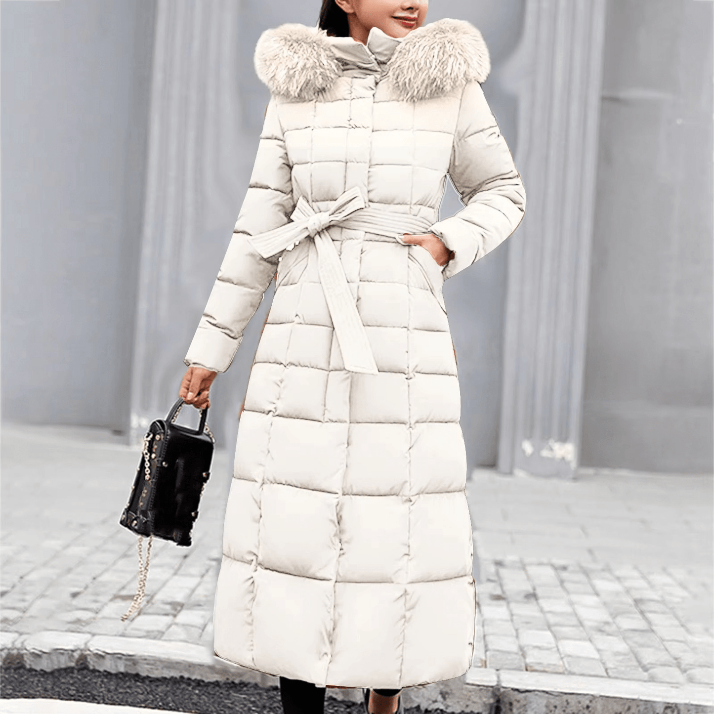 Debora | Silent down jacket with fur hood