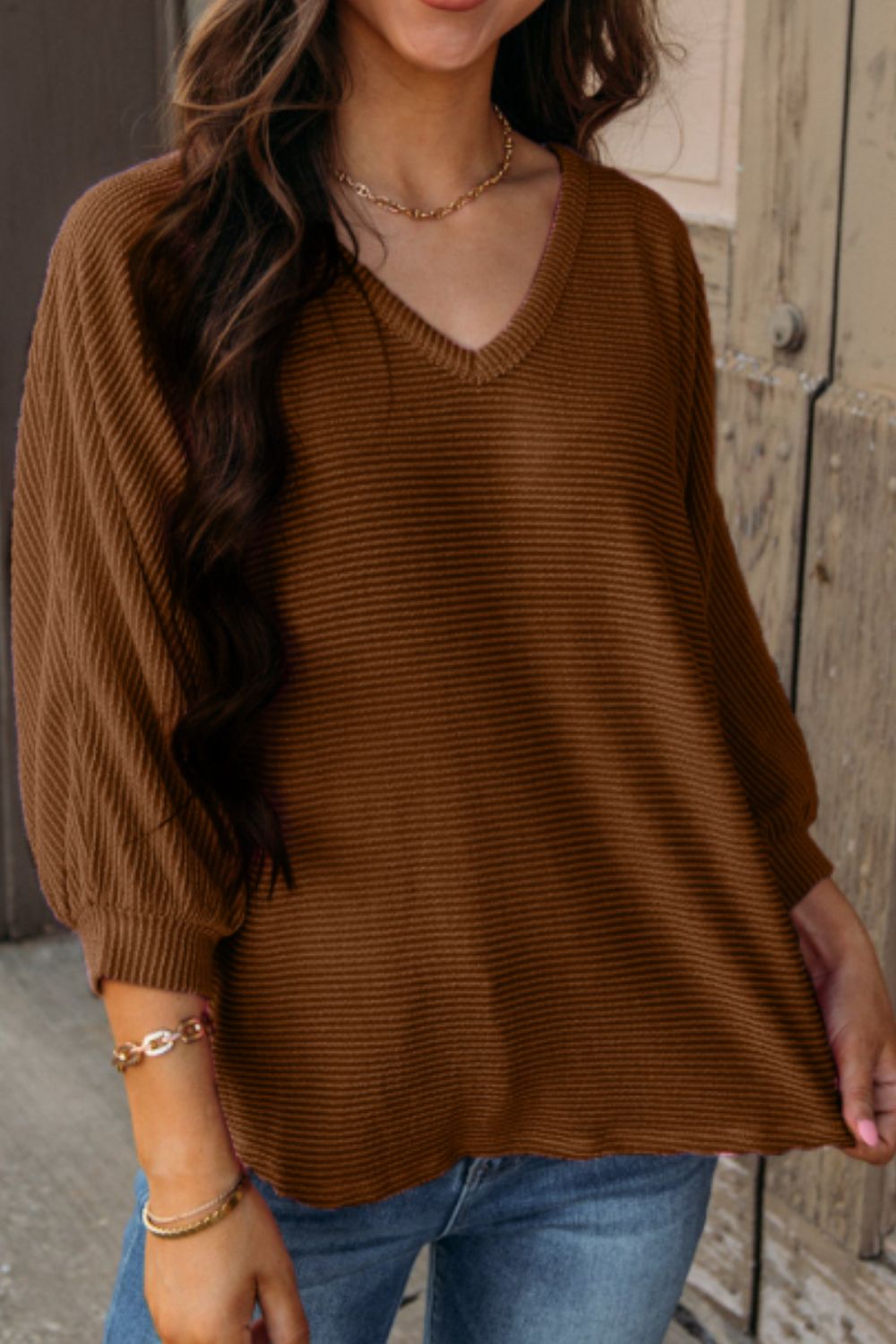 Elisa® | Structured, long-sleeved V-neck top