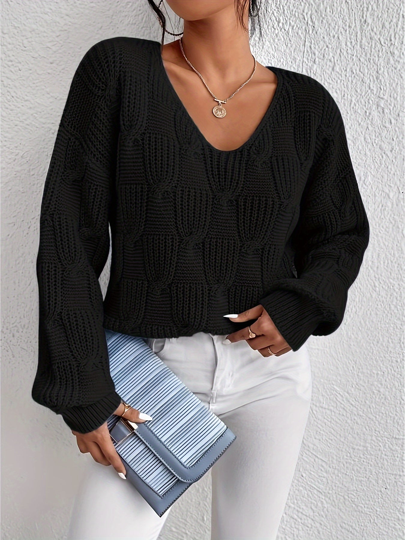 Dorotea® | V-neck sweater