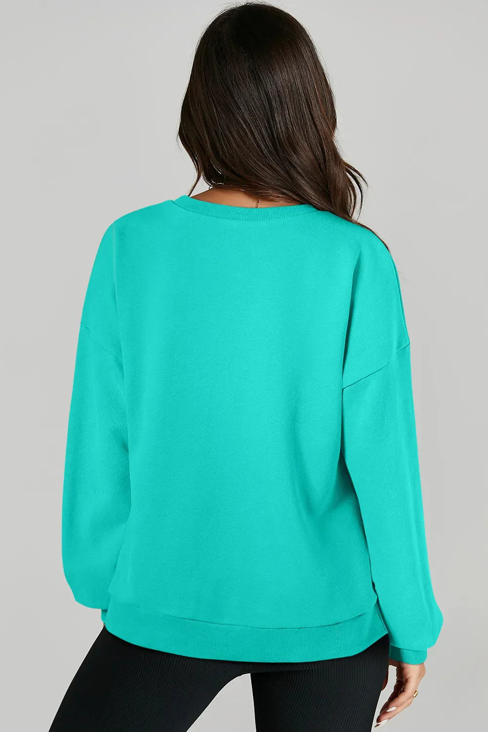 Claudia® | Long-sleeved sweatshirt with a high, low crew neck