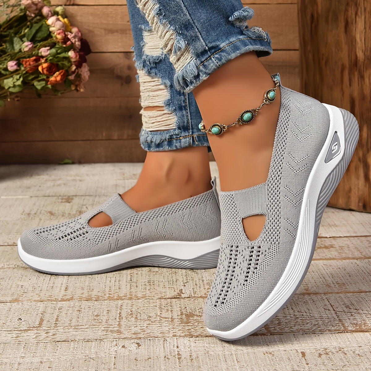 Barbara | Stylish Low-Cut Sneakers - Breathable Knit and Cushioned Comfort