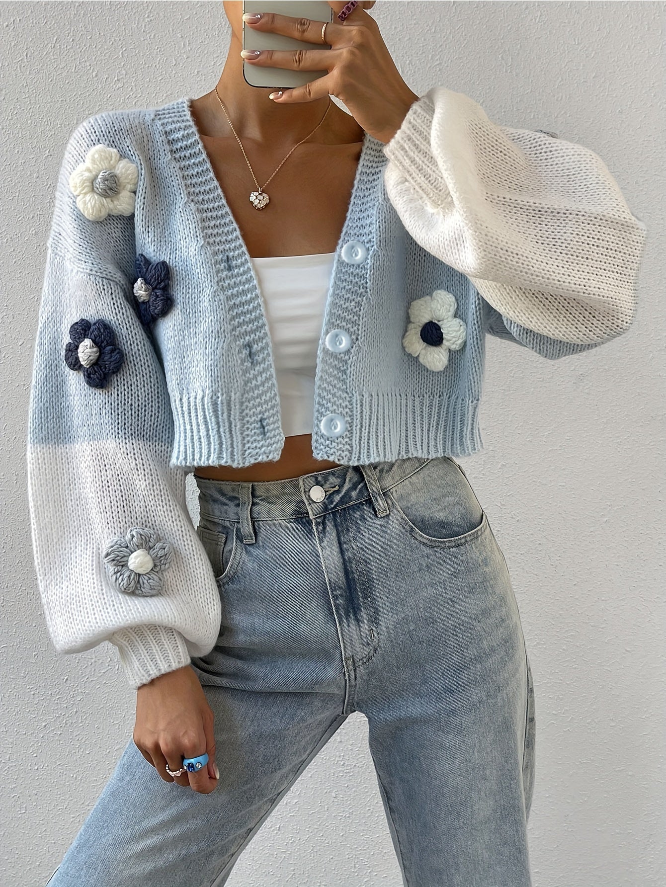 Carina® | Elegant and stylish floral cotton knitwear