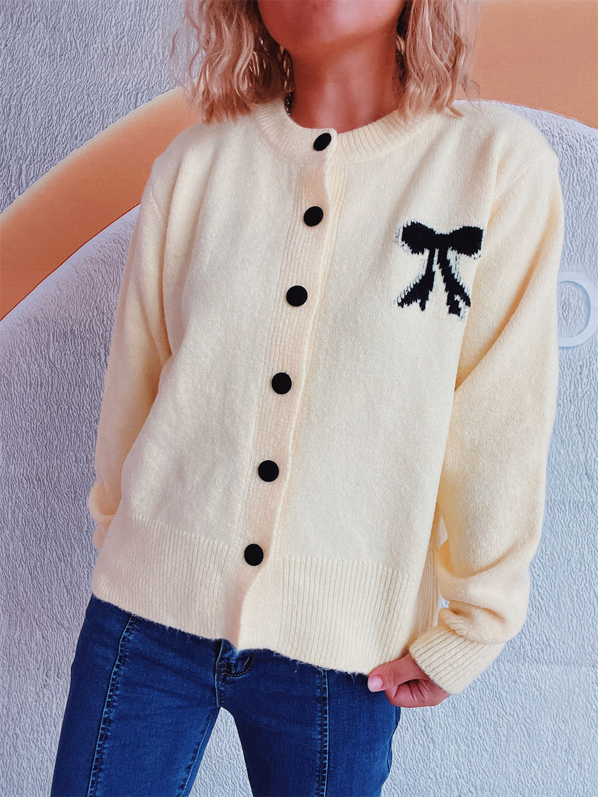 Beate® | Long-sleeved cardigan with bow and round neckline and buttons