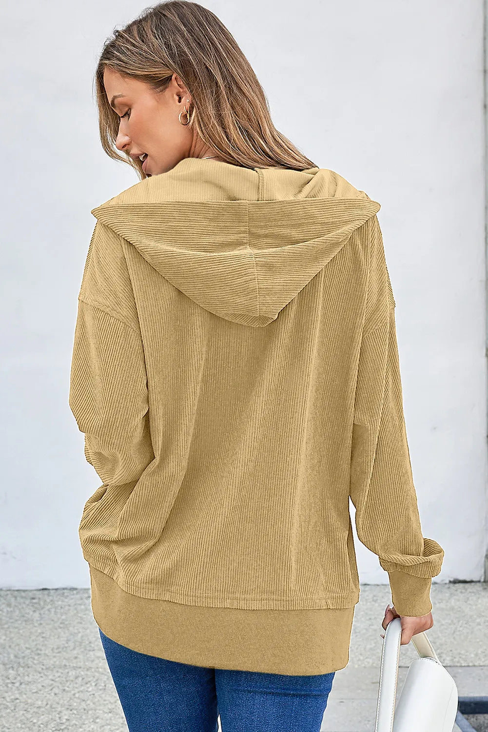 Elena® | Hoodie with a half-length snap fastening and low shoulders