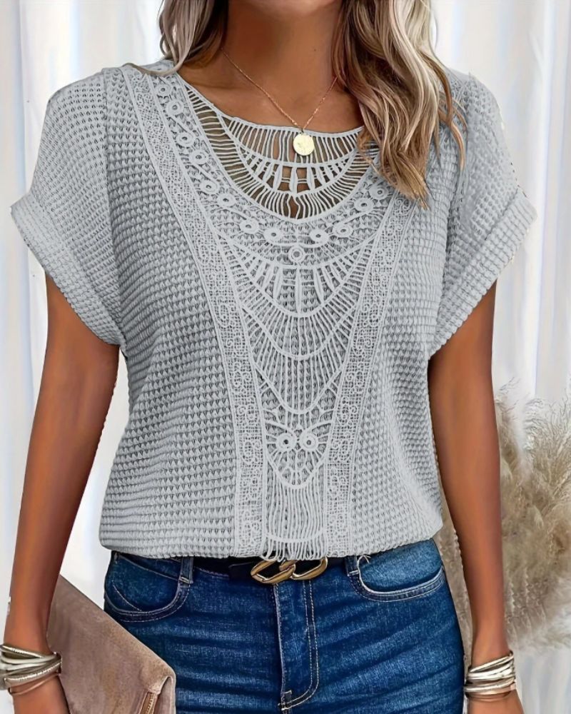 Ashia® | Lace Top For A Chic Summer Look