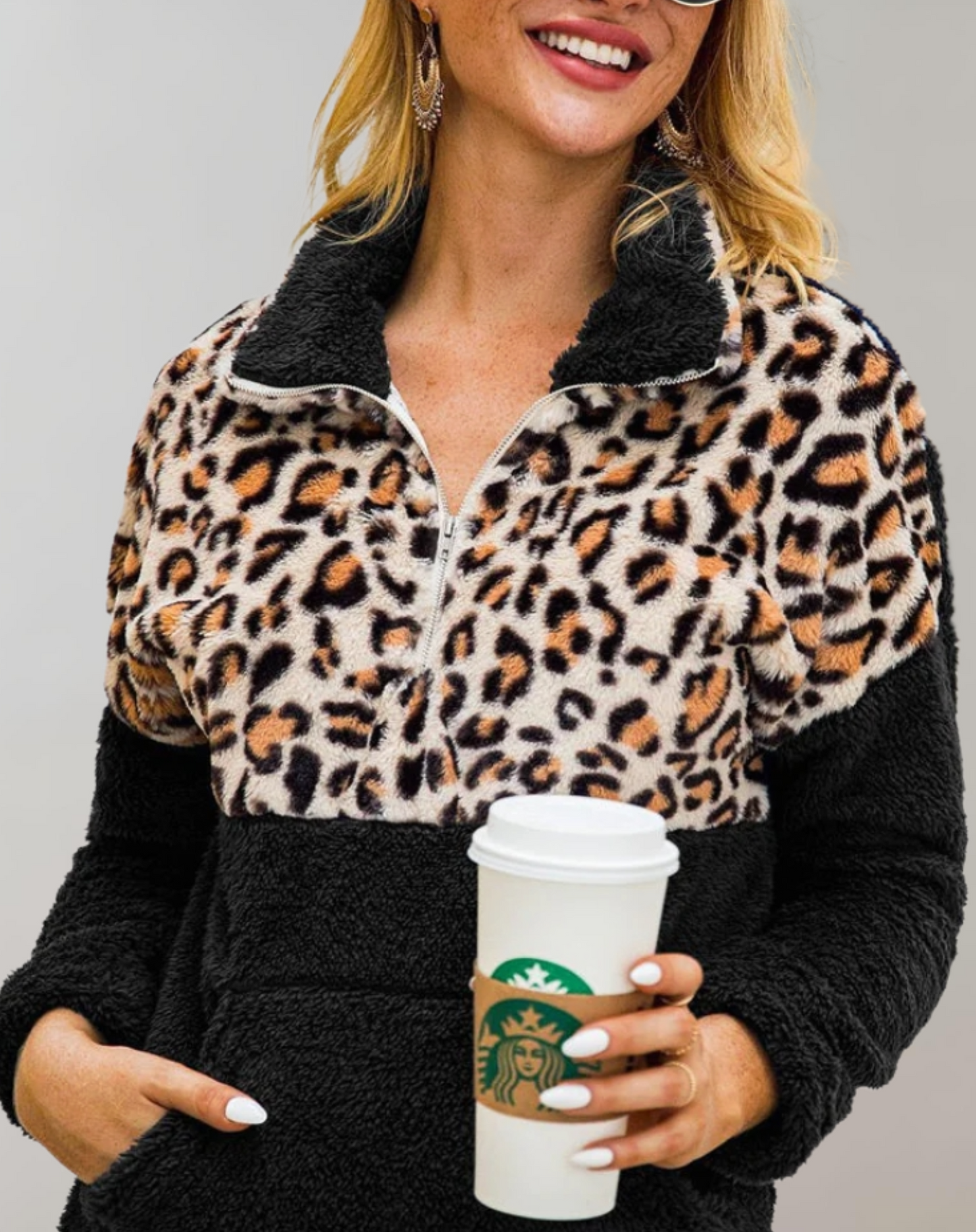 Beatriz® | Elegant women's sweater made of faux fur with a leopard print