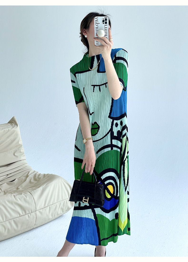 Andrea® | Chictoon Pleated Elegance Dress