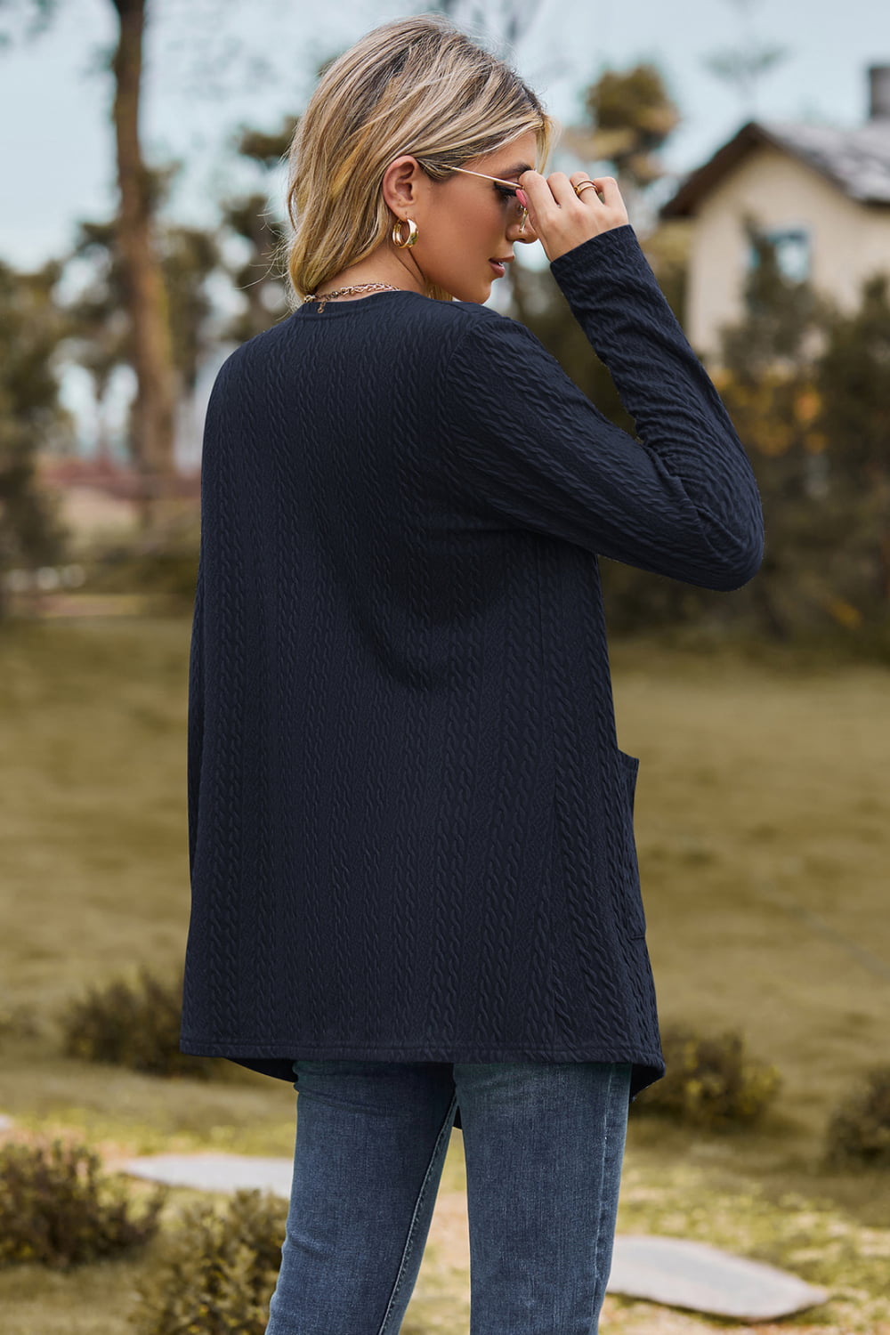 Ariadna® | Trendy and elegant winter cardigan