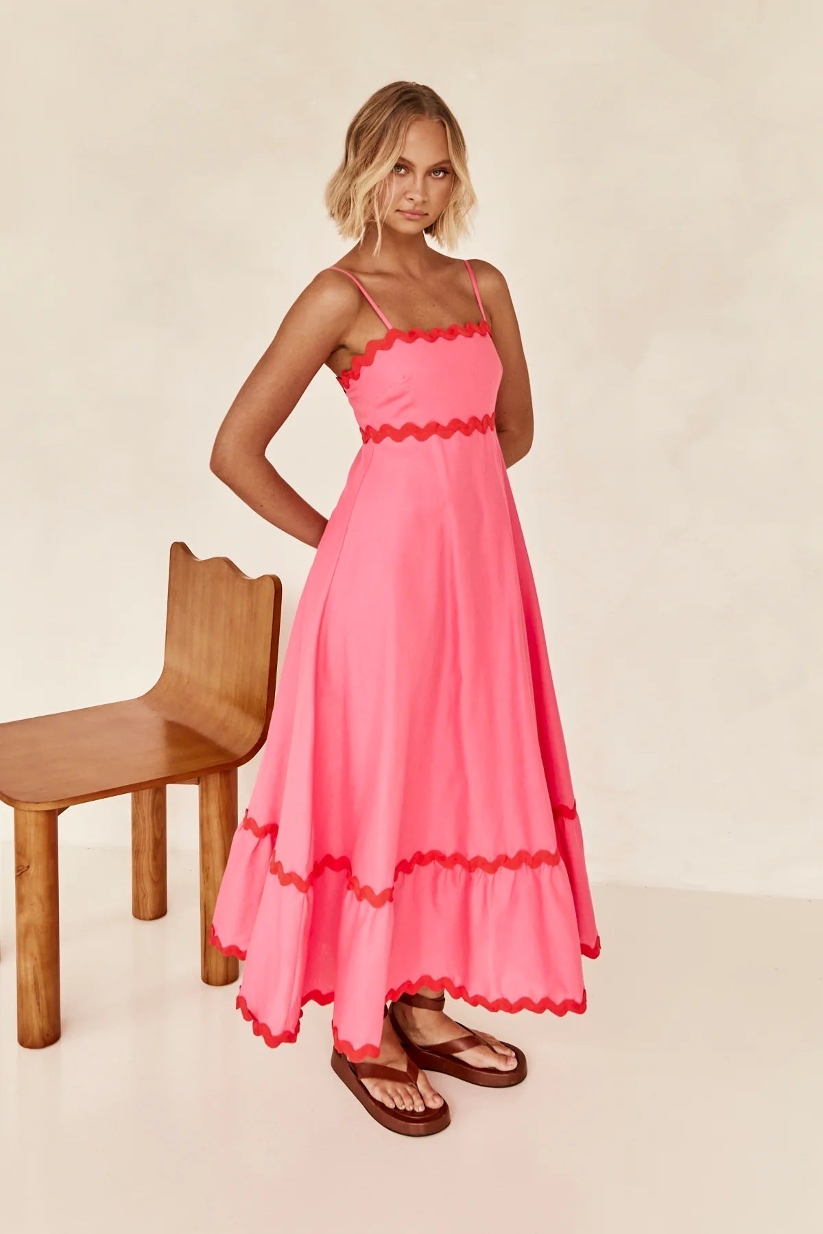 Clara® | In contrast, a long Capri dress