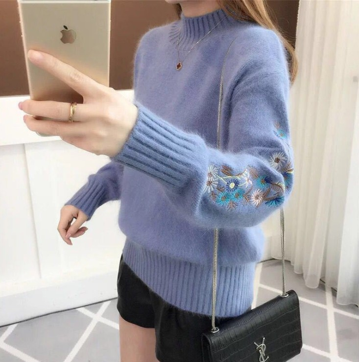 Cintia® | Sweater with floral embroidery