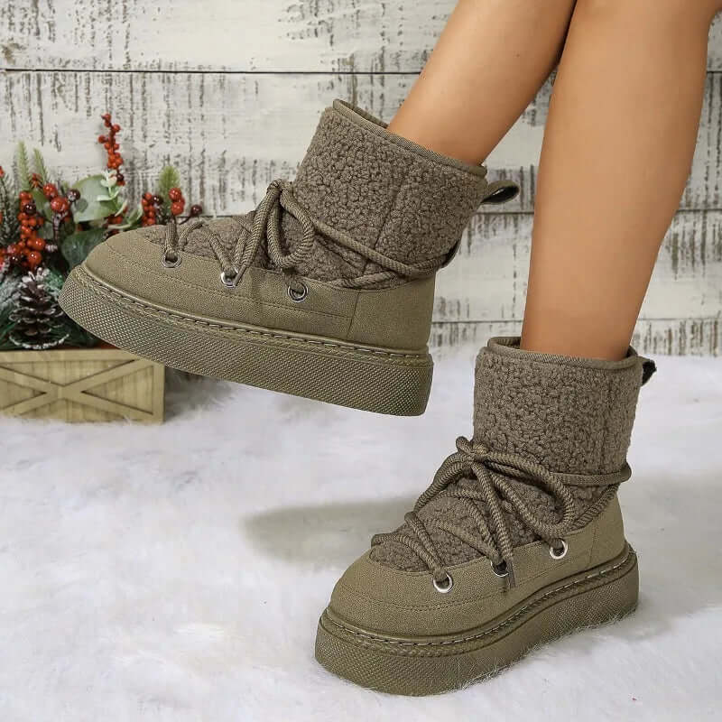 Women’s Snow Boots – Mid-Calf – Faux Fur Trim – Lace-Up – Waterproof Sole – Wool Blend