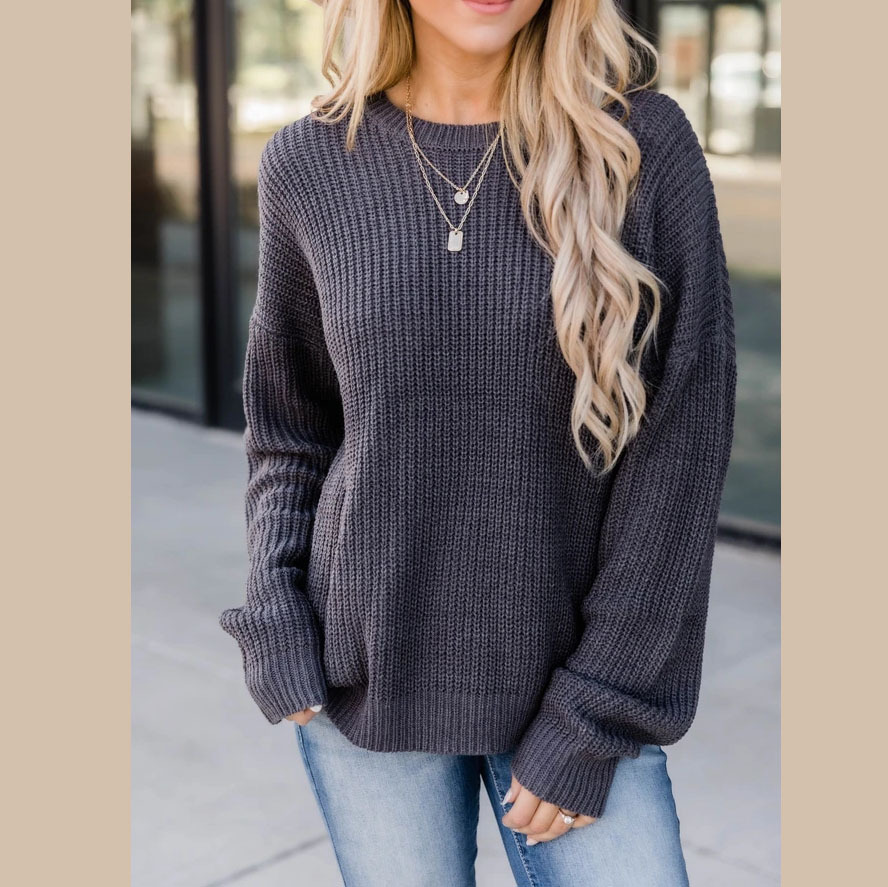 Women’s Knit Sweater – Ribbed Texture – Relaxed Fit – Crew Neck Long Sleeve