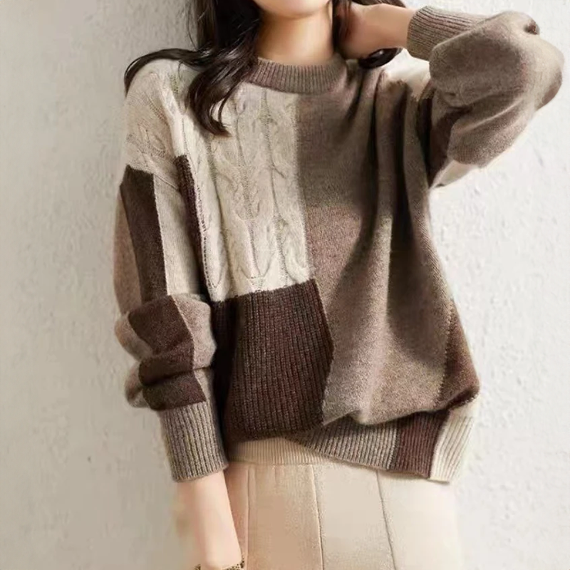 Bernarda | Comfortable warm women's sweater