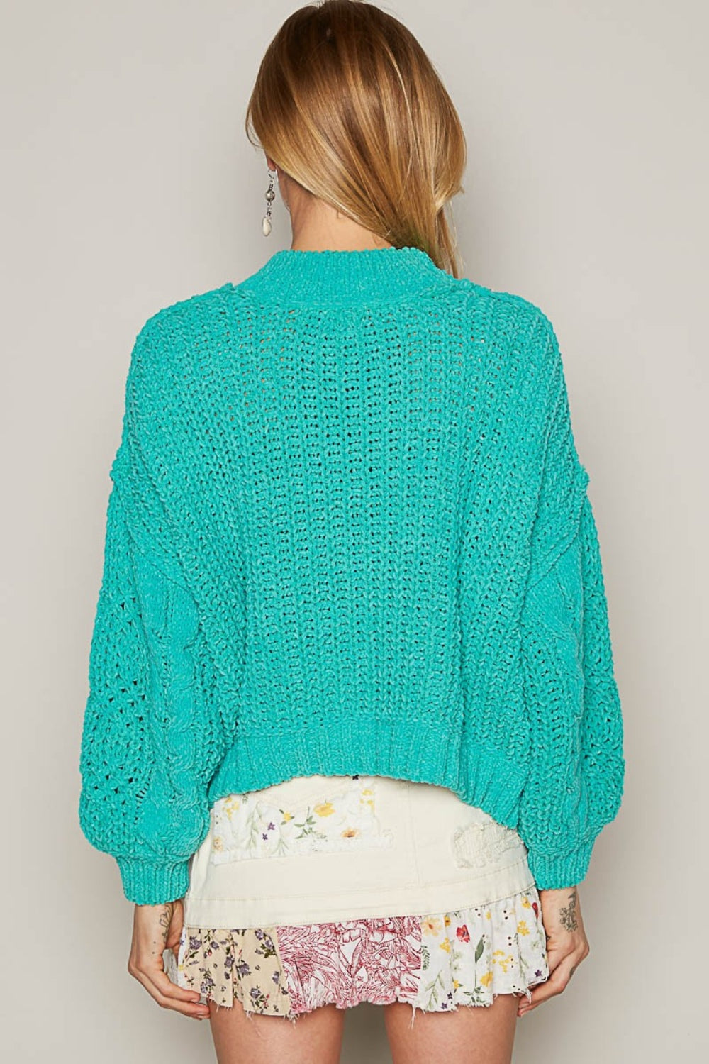Aneta® | Sweater with stand-up collar and cable knit