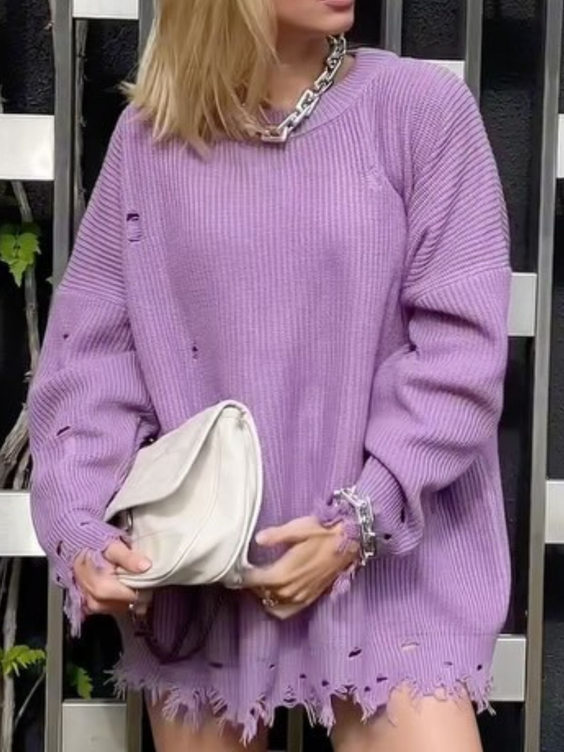 Brigitta® | Long-sleeved crew-neck sweater with a distressed look