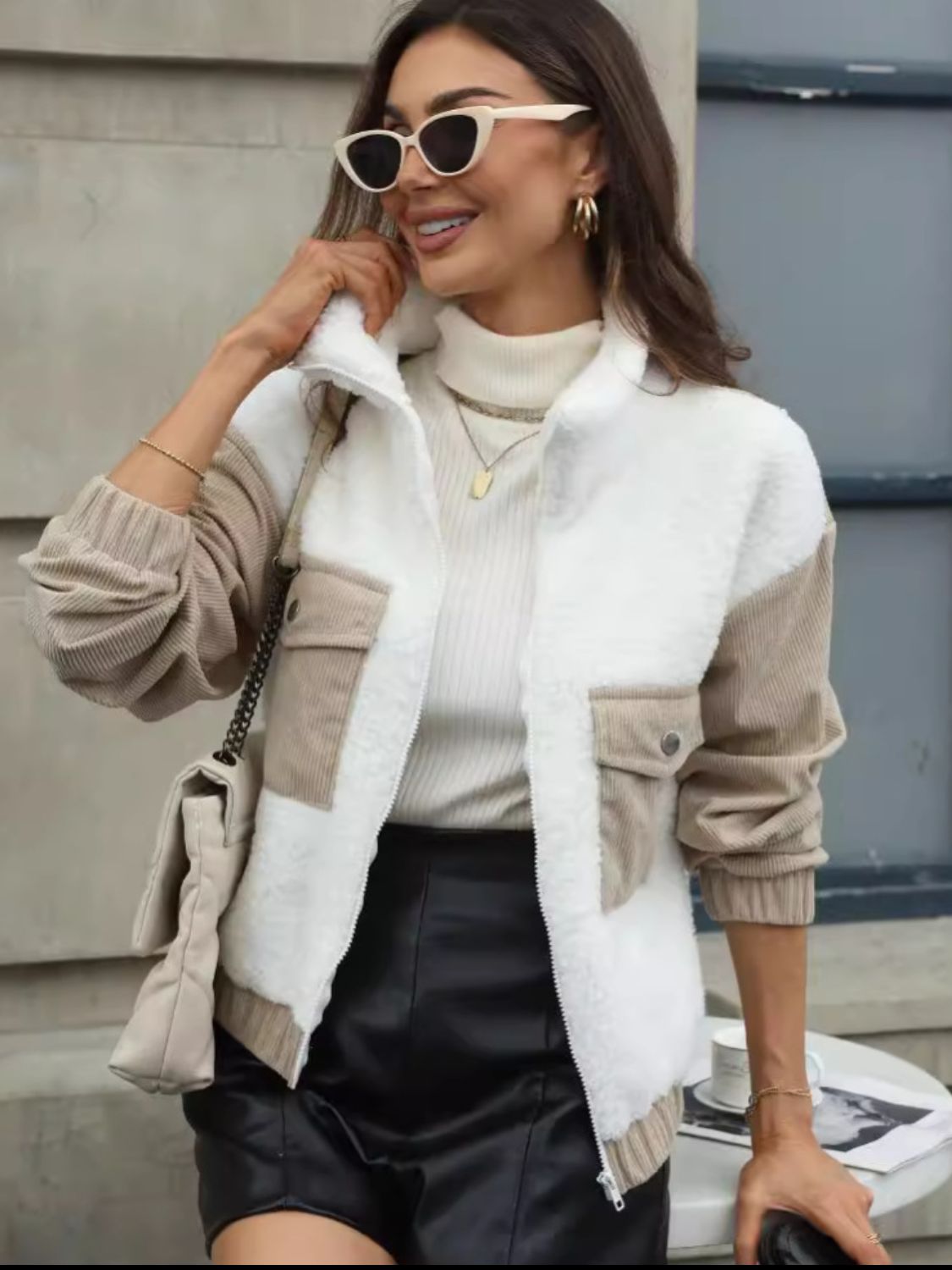 Elisa® | Contrasting long-sleeved jacket with zip fastening