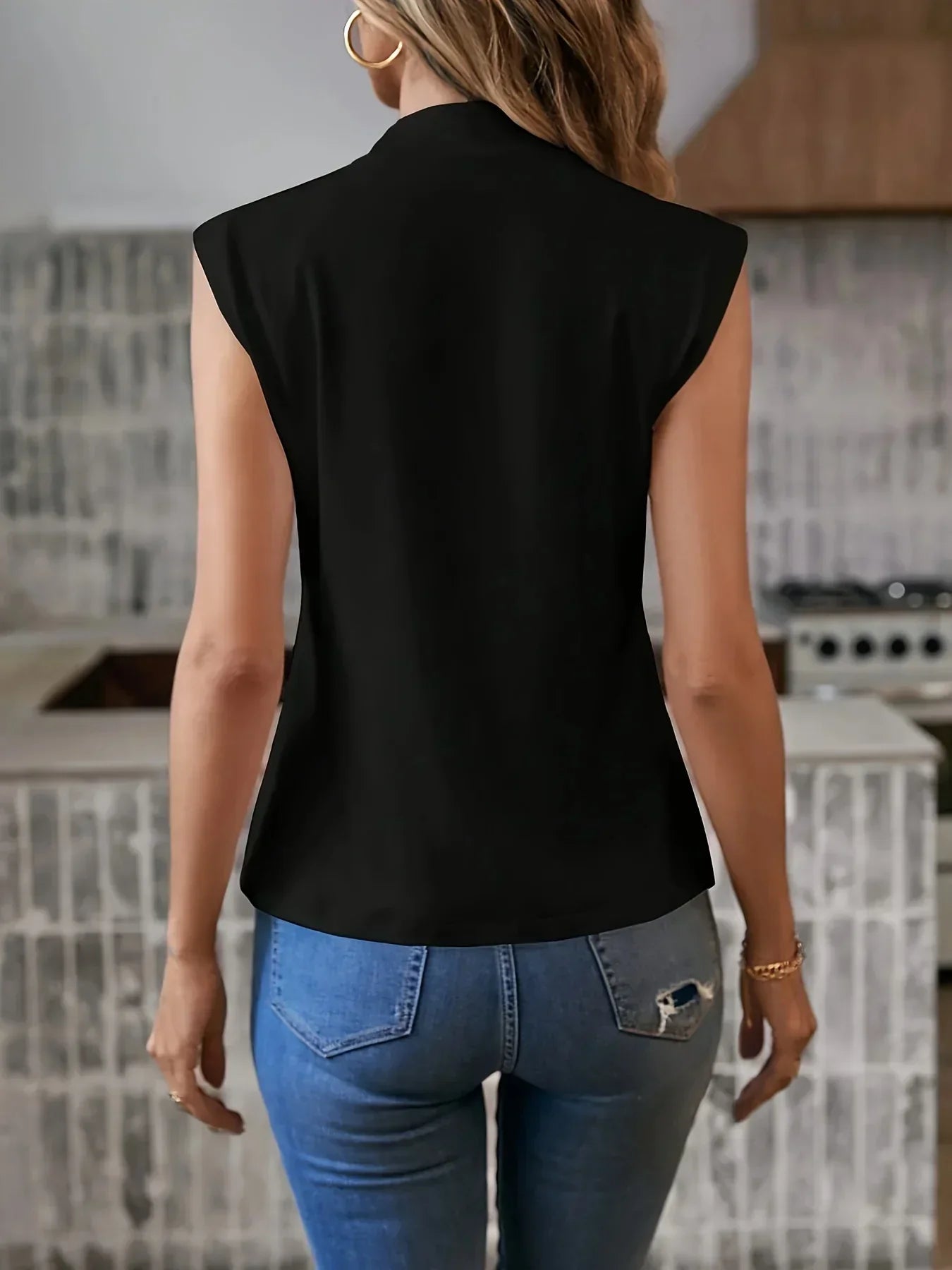 Norma | Elegant White Sleeveless Blouse