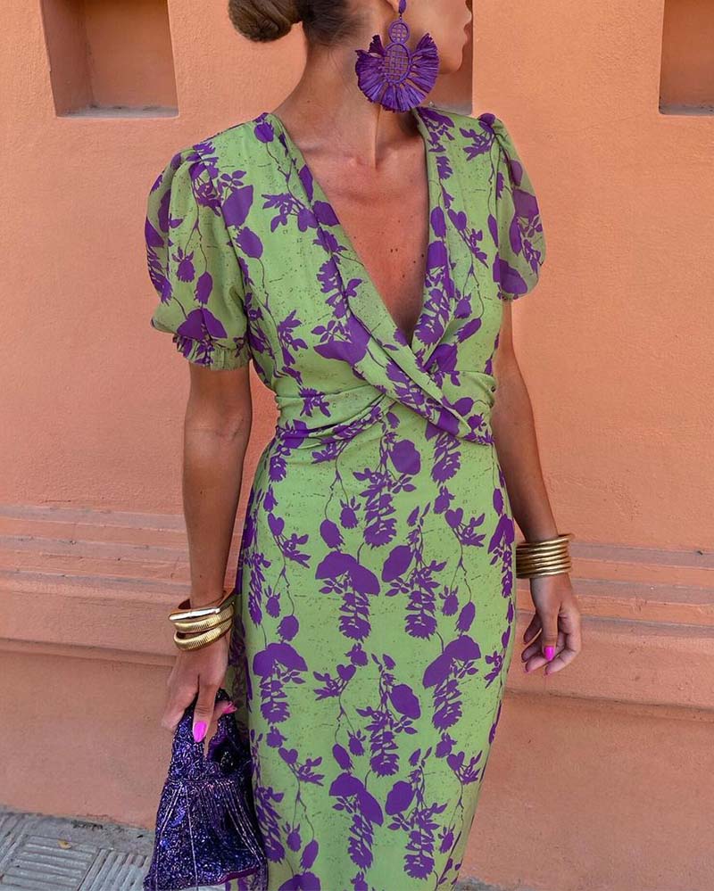 Aurelia® | Elegant dress with puff sleeves