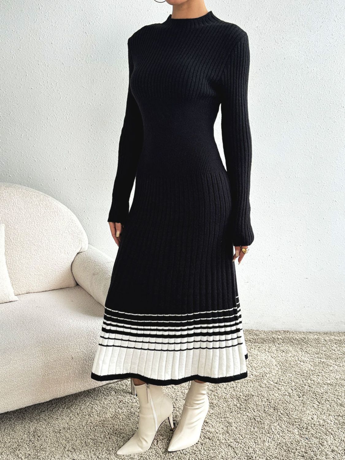 Cristina® | Contrasting colored sweater dress with a stand-up collar and long sleeves