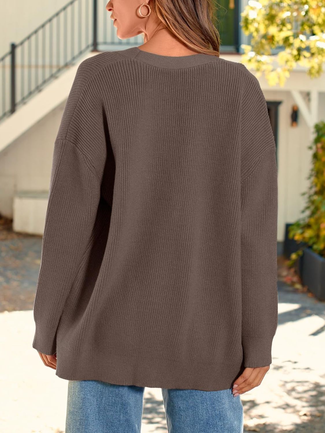 Consuelo | Long-sleeved cardigan with button placket