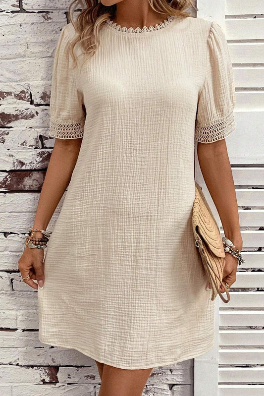 Ella® | Elegant dress with puff sleeves