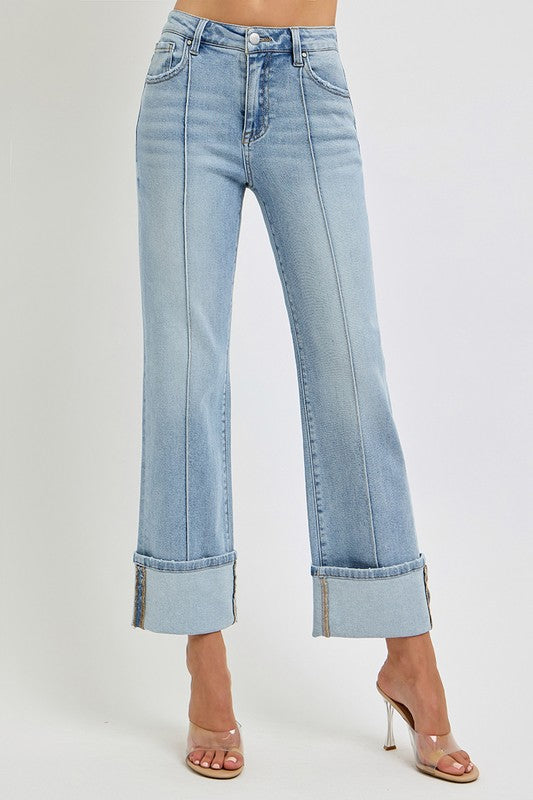 Brooke® | Oversized straight leg ankle jeans with cuffs