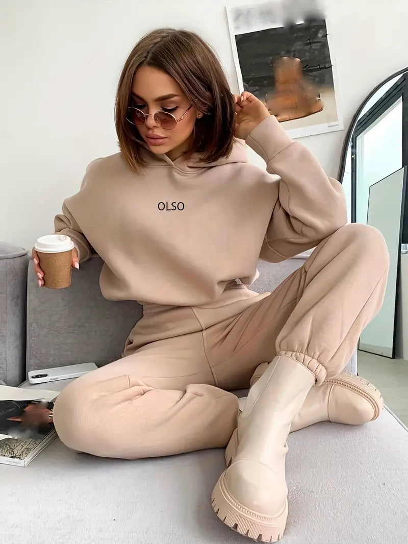 Antonella® | Casual two-piece set with hoodie and print