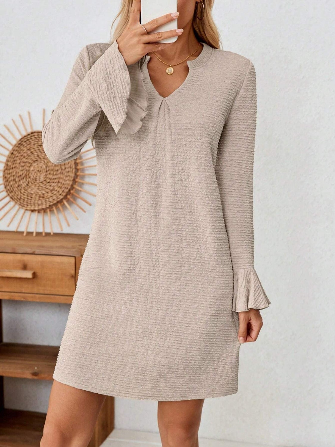 Barbara® | Mini dress with notched flared sleeves