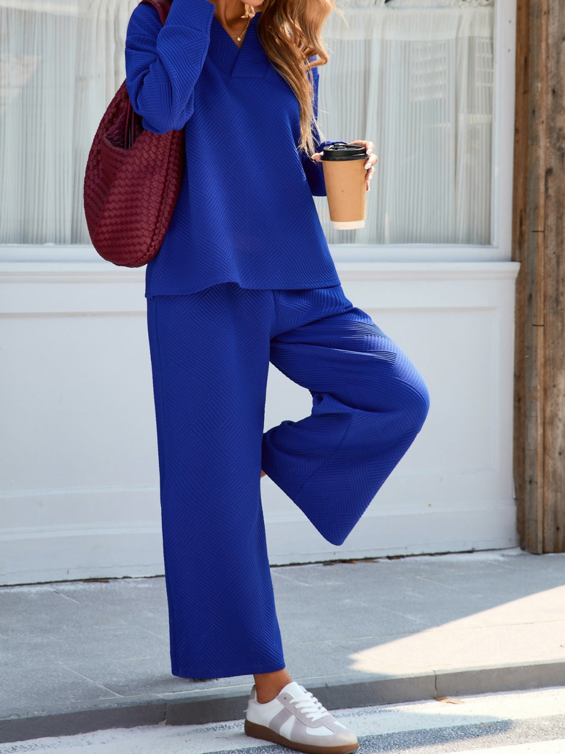 Eduarda | Set consisting of a long-sleeved top with a johnny collar and wide-leg trousers