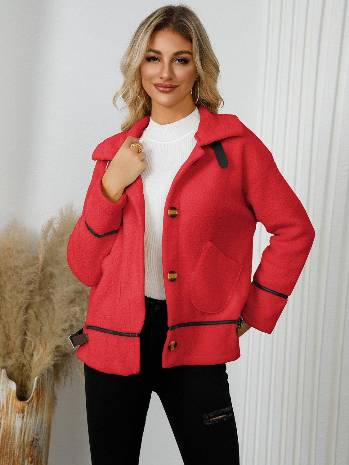 Edith® | Jacket with pockets and button placket and collar