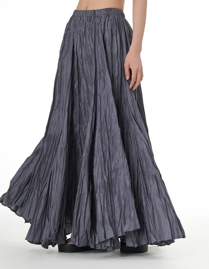 Alice® | Flowy, draped, smocked skirt