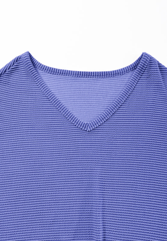 Elisa® | Structured, long-sleeved V-neck top