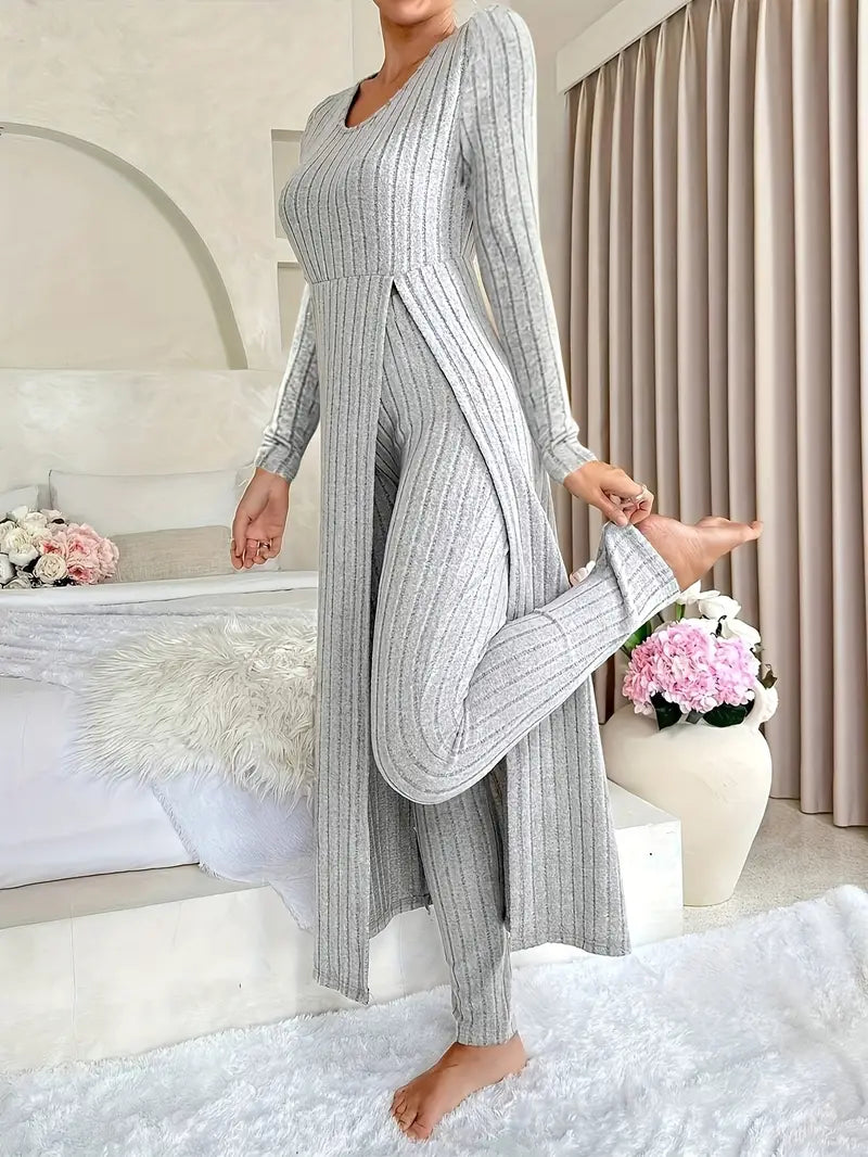 Brigida® | Ribbed V-neck trouser set