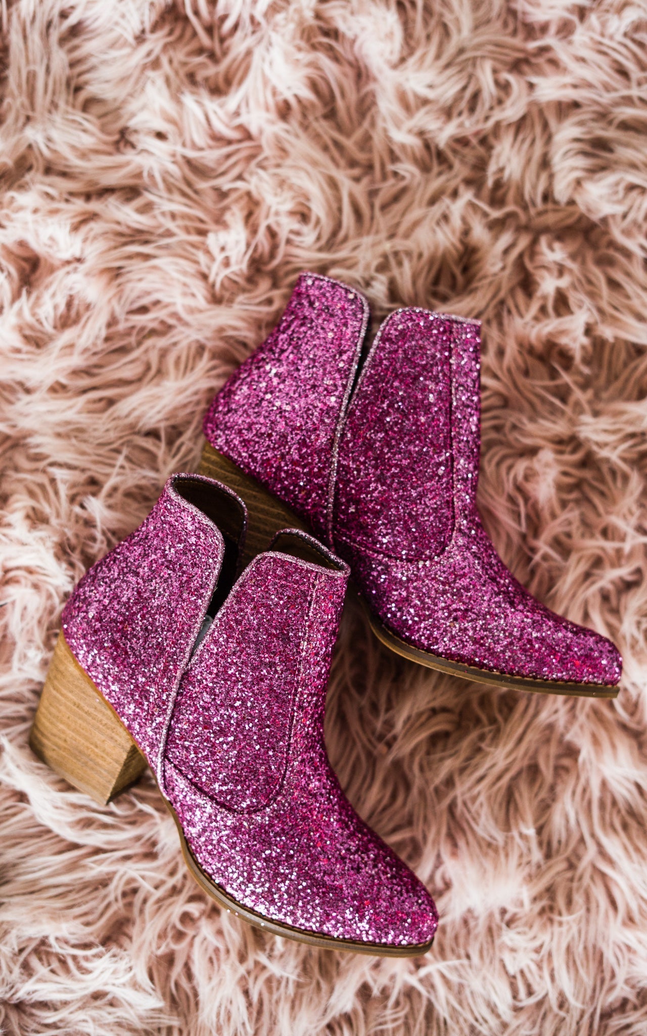 Celine® | Ankle boots in pink