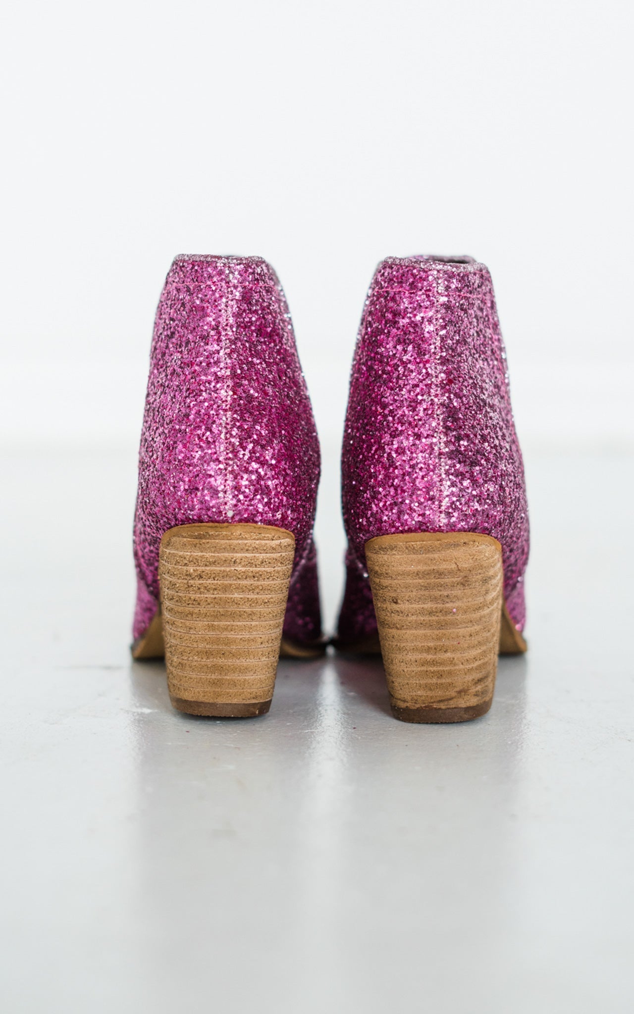 Celine® | Ankle boots in pink
