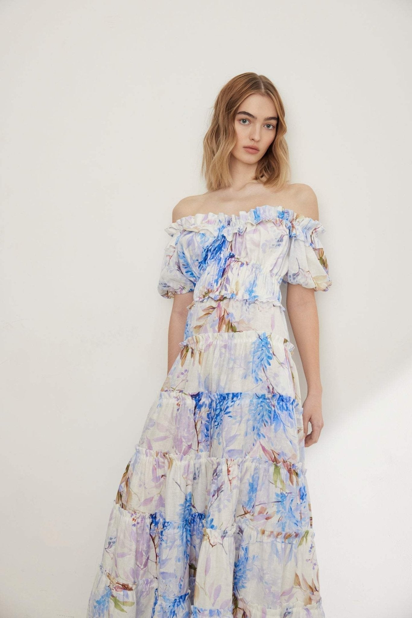 Antonella® | Heather colored maxi dress with animal ruffles and print