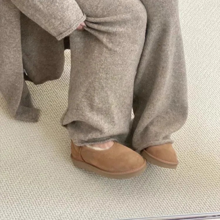 Deborah® | Soft and warm faux fur shoes for women