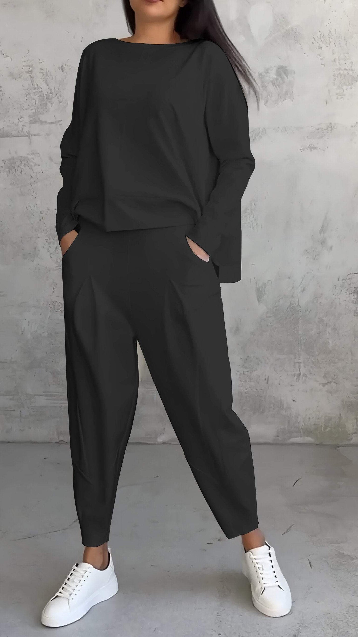 Cassandra® | Set of trousers and long sleeves